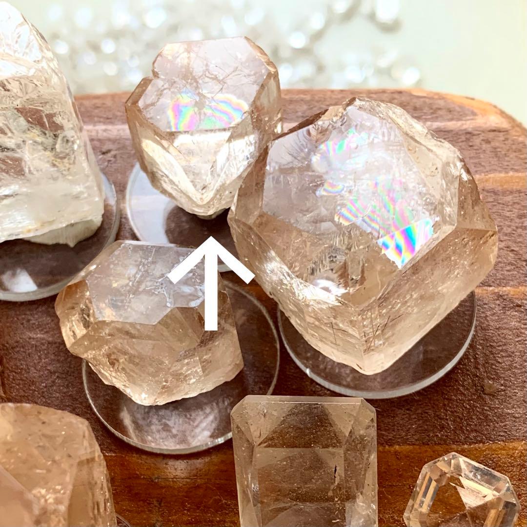 美し過ぎるピーチカラートパーズ原石74ct/非加熱/鉱物標本