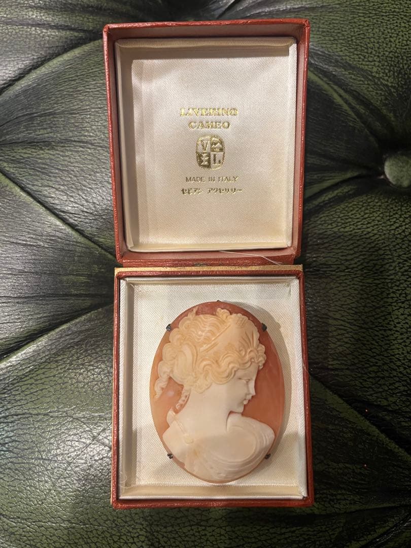 新春SALE❣️美品❣️Liverino Cameo 女性の肖像 ブローチ