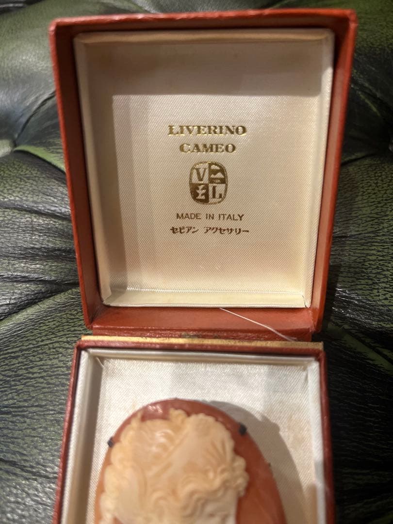 新春SALE❣️美品❣️Liverino Cameo 女性の肖像 ブローチ