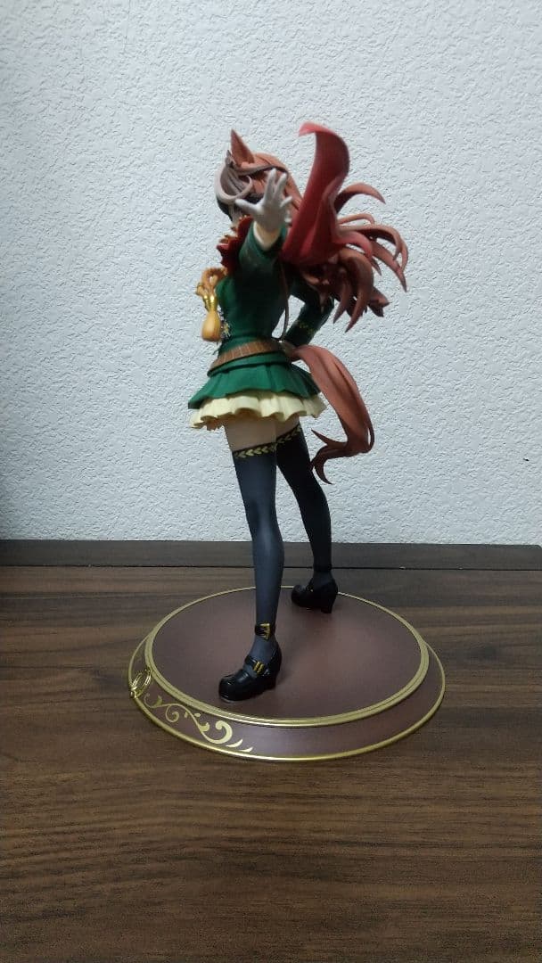 ウマ娘 プリティーダービー シンボリルドルフ 勝負服 1/7 完成品フィギュア