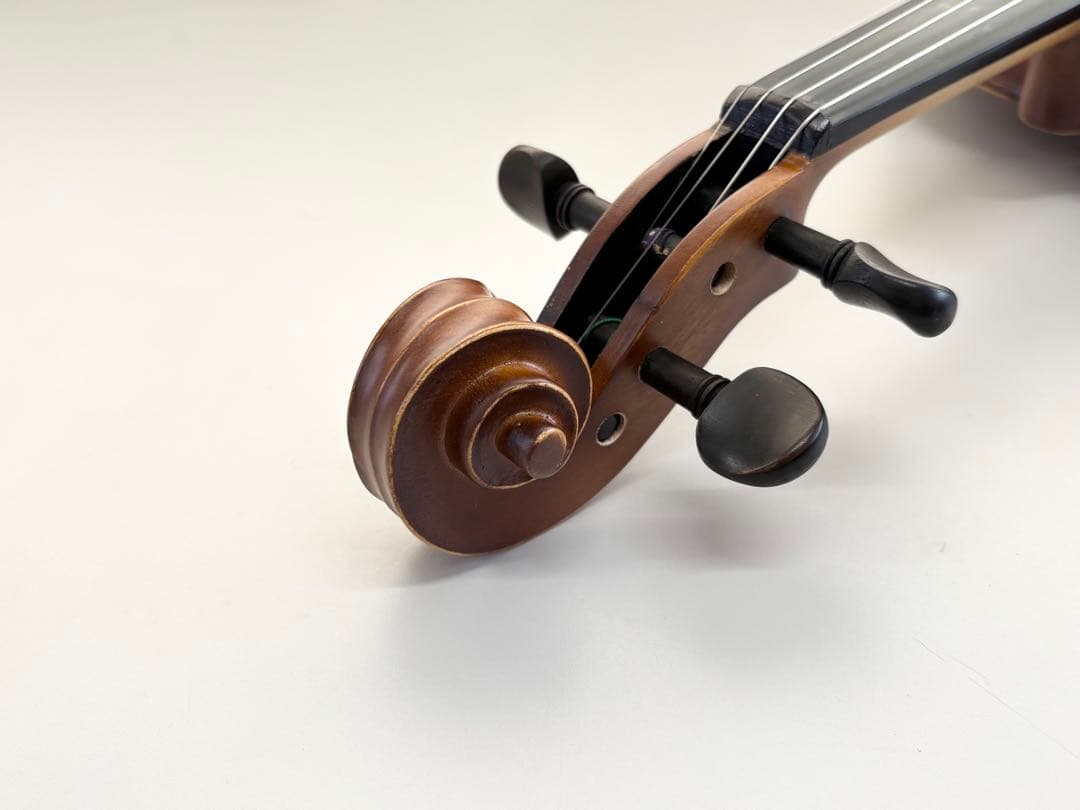 HALLSTATT V-12 4/4 ハルシュタット バイオリン ケース付