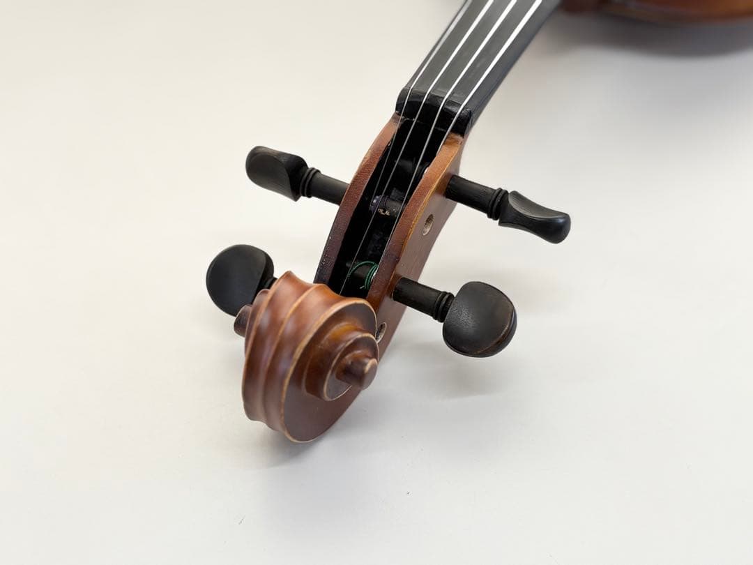 HALLSTATT V-12 4/4 ハルシュタット バイオリン ケース付