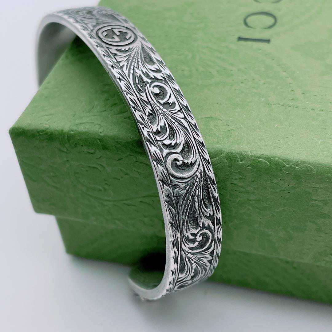 GUCCI バングル　アラベスク　キャット　ブレスレット　シルバー