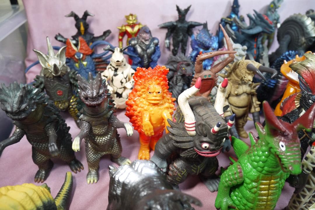 ウルトラ怪獣シリーズ　DXシリーズなど　怪獣ソフビ　65体セット