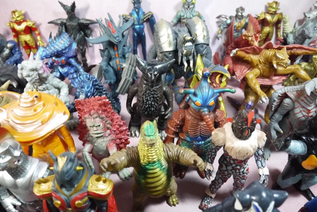 ウルトラ怪獣シリーズ　DXシリーズなど　怪獣ソフビ　65体セット