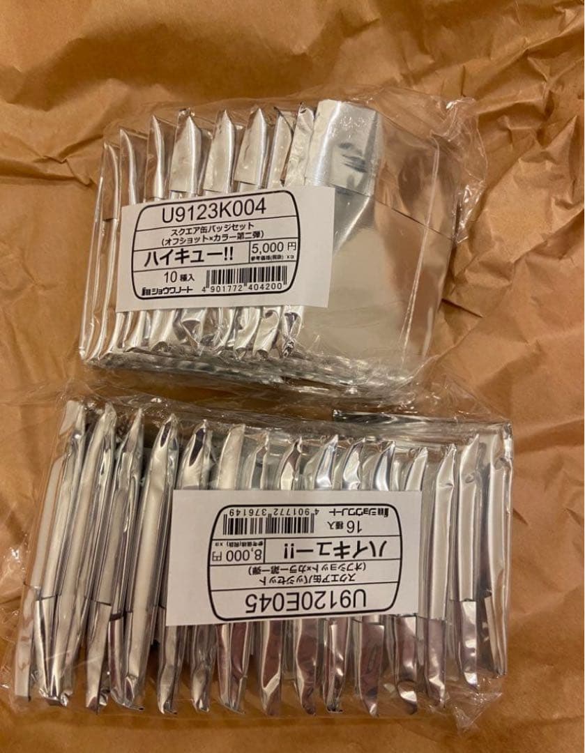 ハイキュー！！スクエア缶バッジ　オフショット×カラー第一弾、第二弾 セット