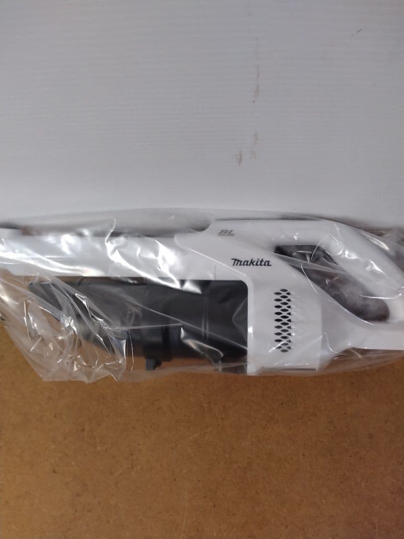 ★【最新モデル】10.8Vマキタ充電式クリ−ナCL200FDサイクロン一体