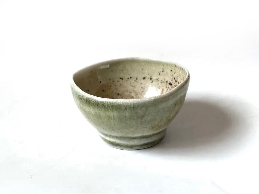 陶芸家　作家物　鯉江良二　ぐい呑　酒器　酒盃　緑釉　共箱