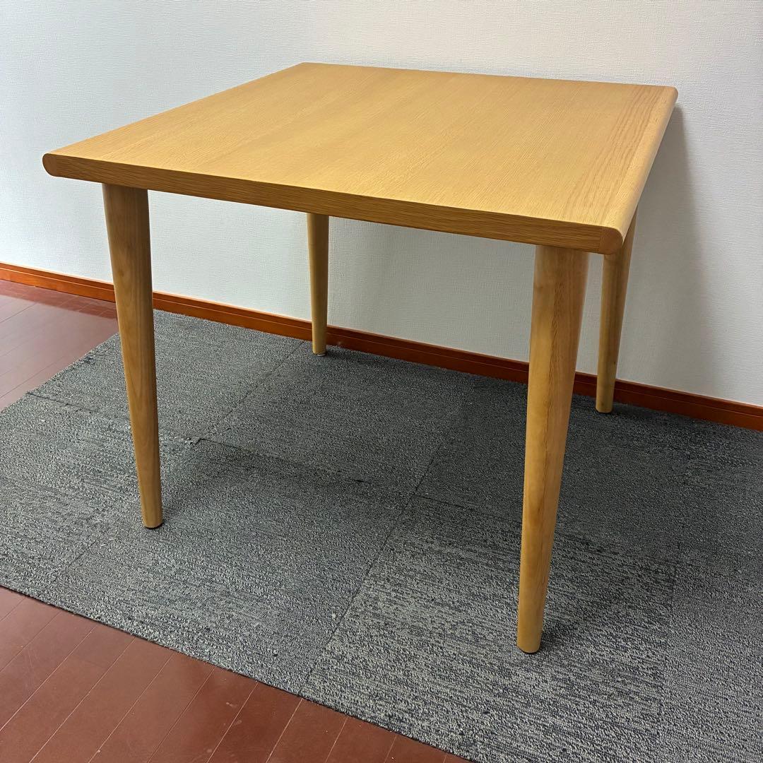 大塚家具 ダイニングテーブル ユノ3 80cm レッドオーク材 ホワイトオーク色