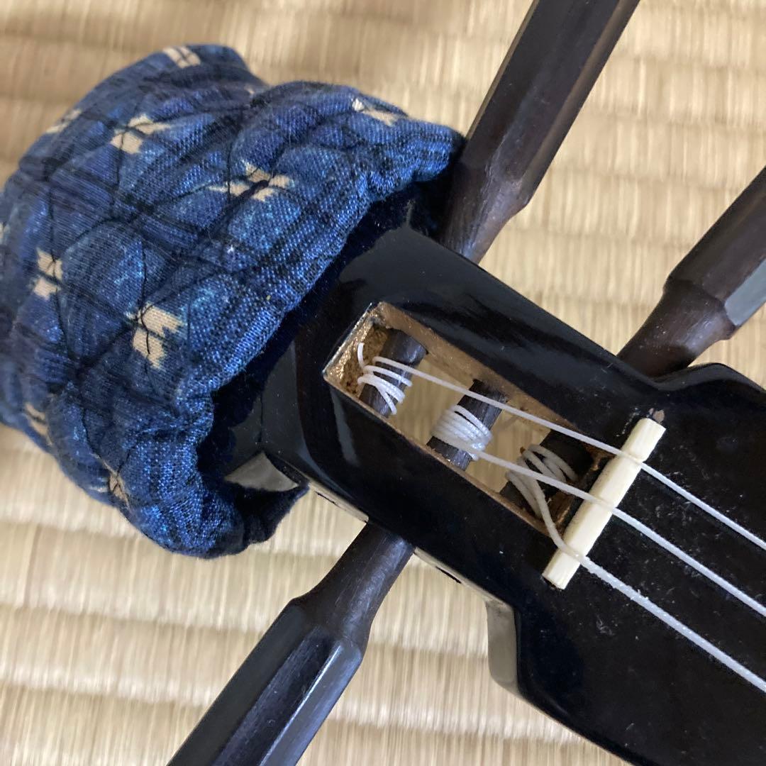 三線 本体 皮 ケース付(希望の方はスタンド