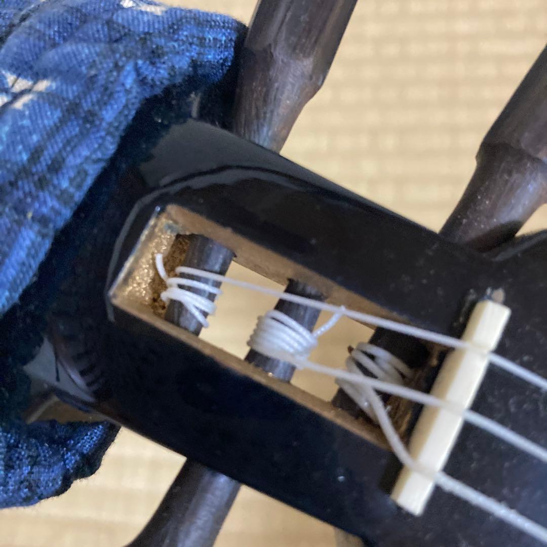 三線 本体 皮 ケース付(希望の方はスタンド