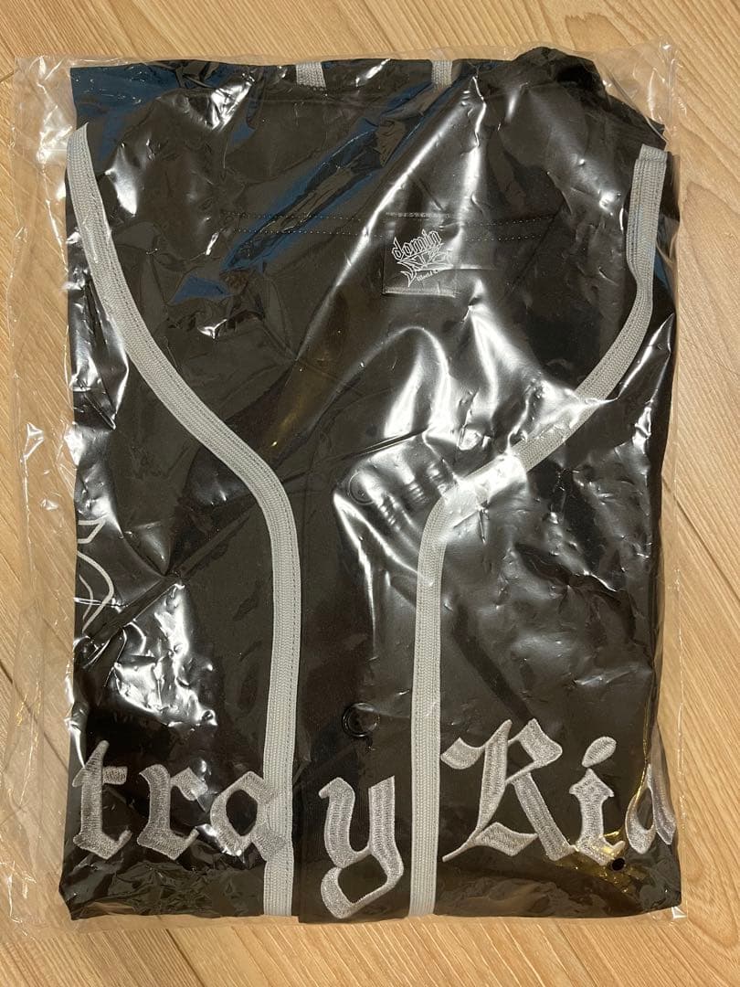 Stray Kids ユニフォーム World Tour dominATE