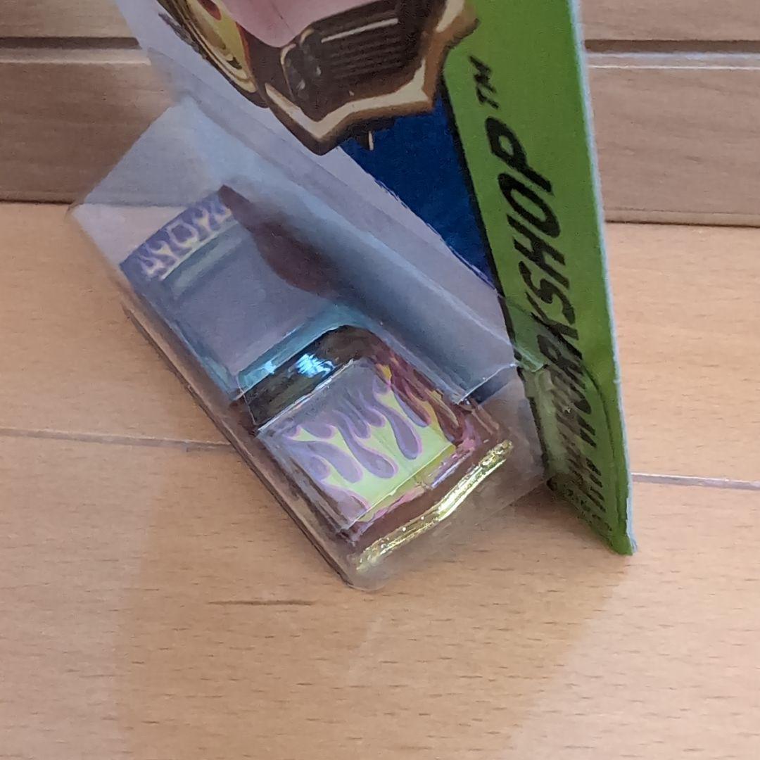 ホットウィール スーパートレジャーハント '64 CHEVY IMPALA