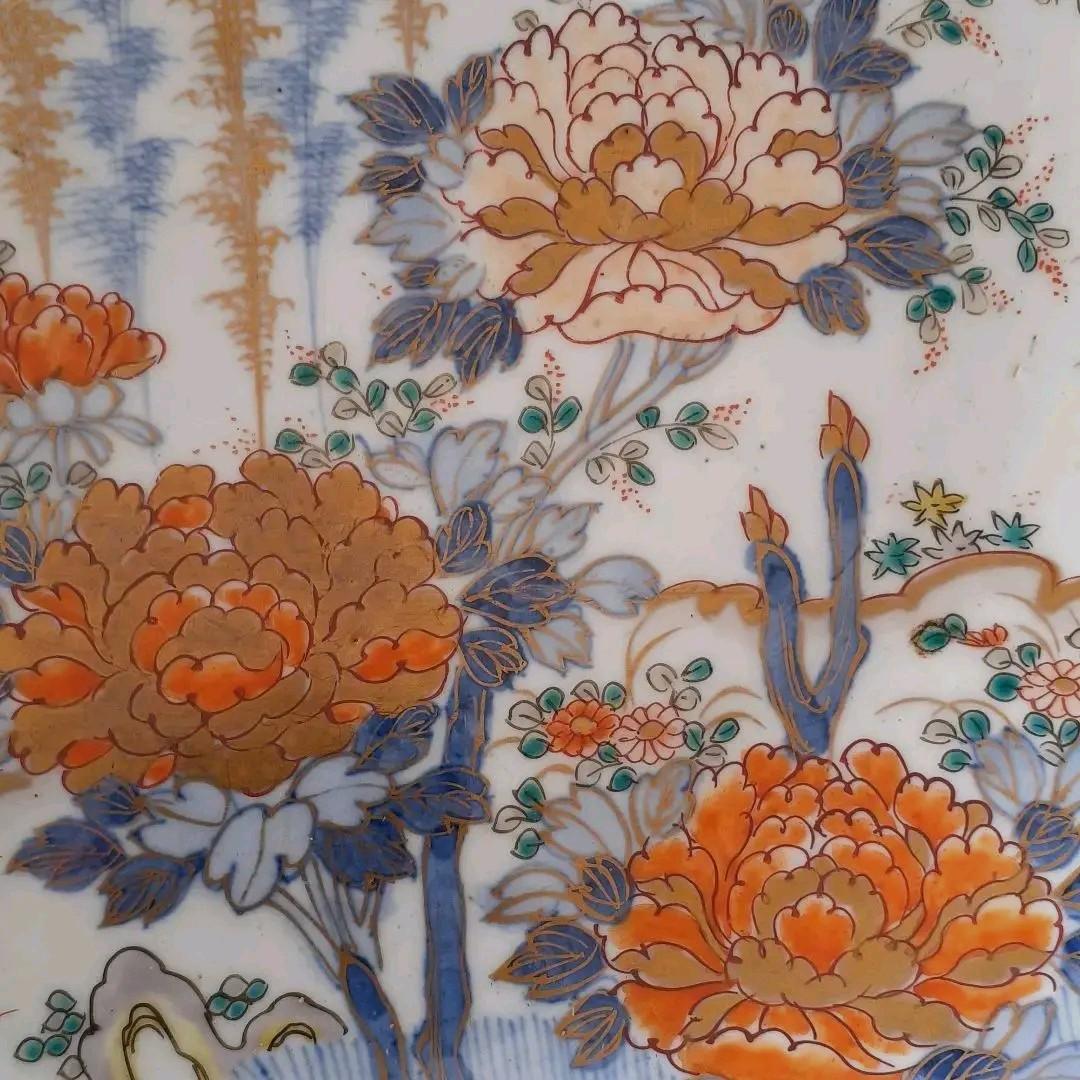 金彩色絵染付　大皿