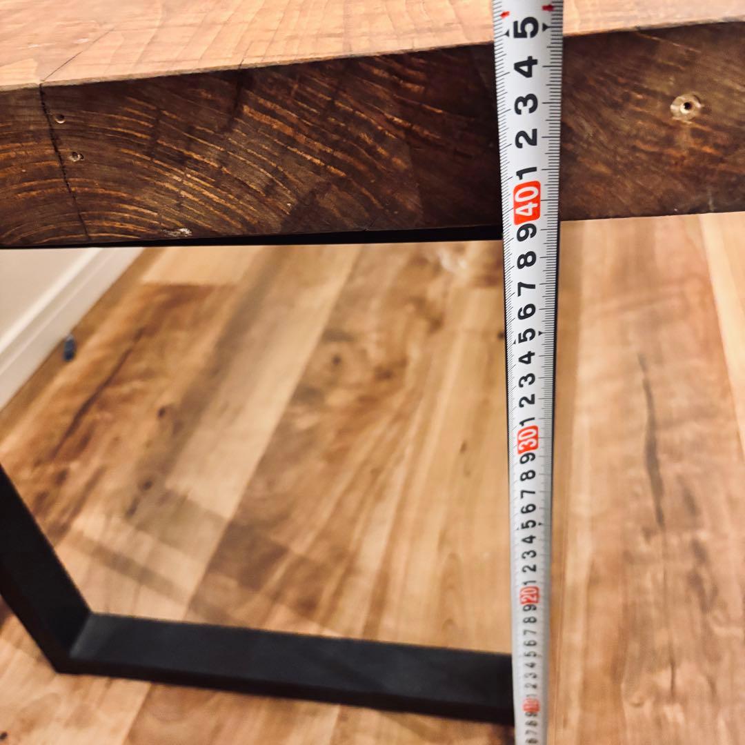 極厚　無垢材のナチュラルテーブル