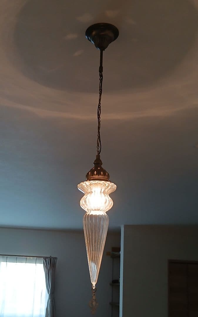 ガラス製 ペンダントライト　ランプシェード　シェードランプ