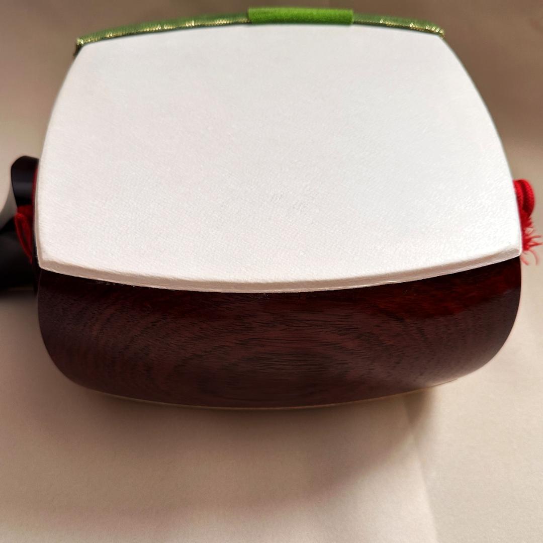 【即演奏可能】高級細棹三味線 正寸 紅木金細 子持綾杉胴 天然撥&駒他 備品多数