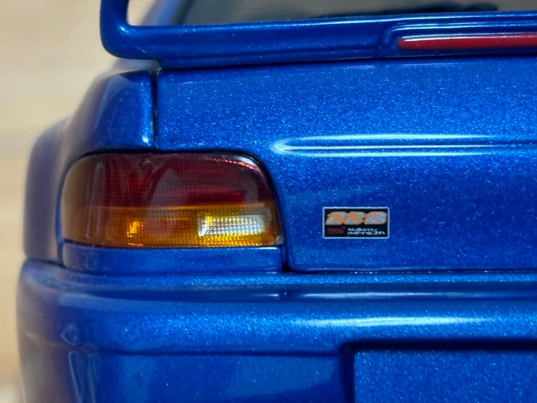 オートアート 1/18 スバル インプレッサ 22B ジャンク