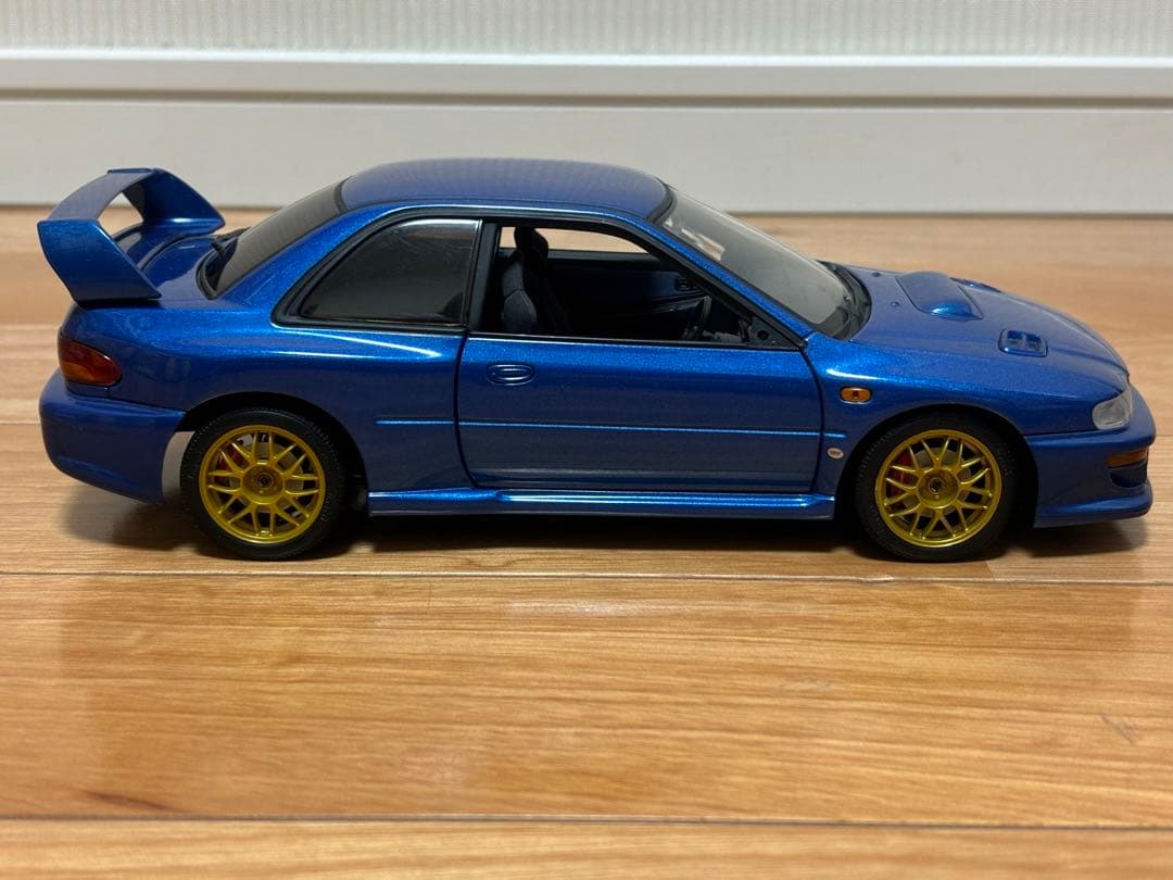 オートアート 1/18 スバル インプレッサ 22B ジャンク