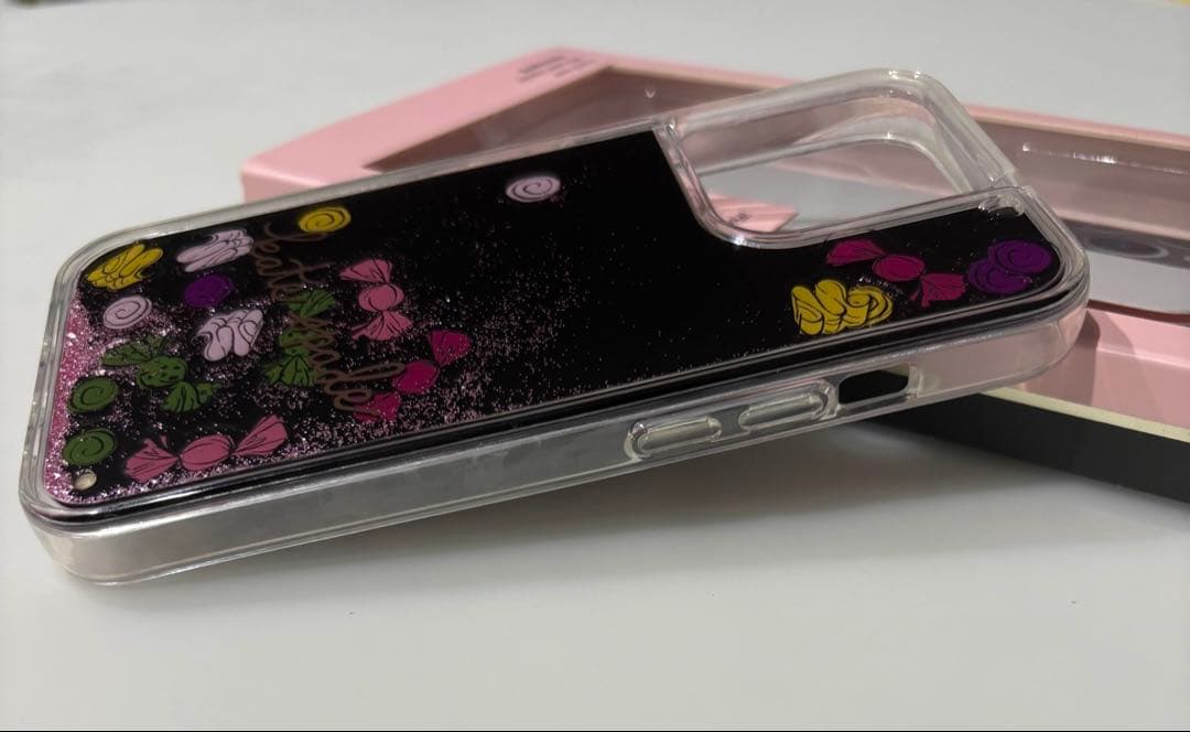 ☆SALE☆KATE SPADE iPhone13Proケース ブラックマルチ