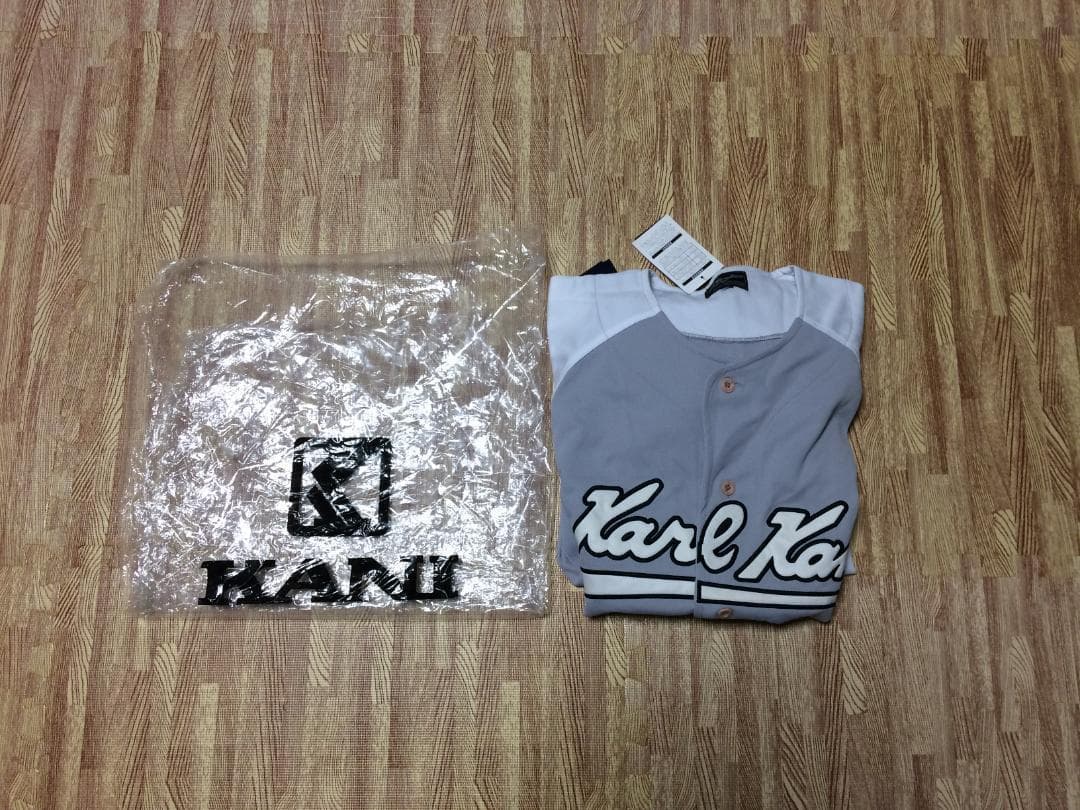 激レア希少 新品 カールカナイ KARL KANI セットアップ スーツ匿名配送