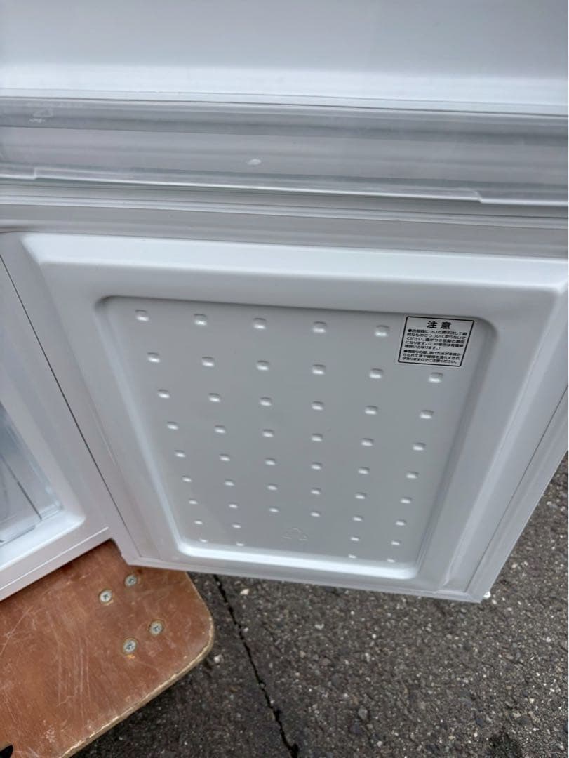 無料配送有　IRIS OHYAMA 冷蔵庫　IRSD-14A-W 2023年製