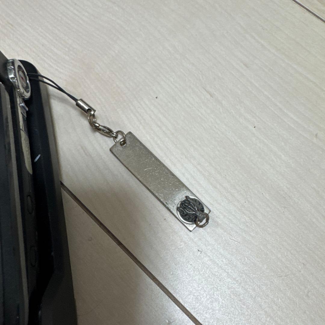 ドコモ P900iV クラウドブラック 卓上充電器付き