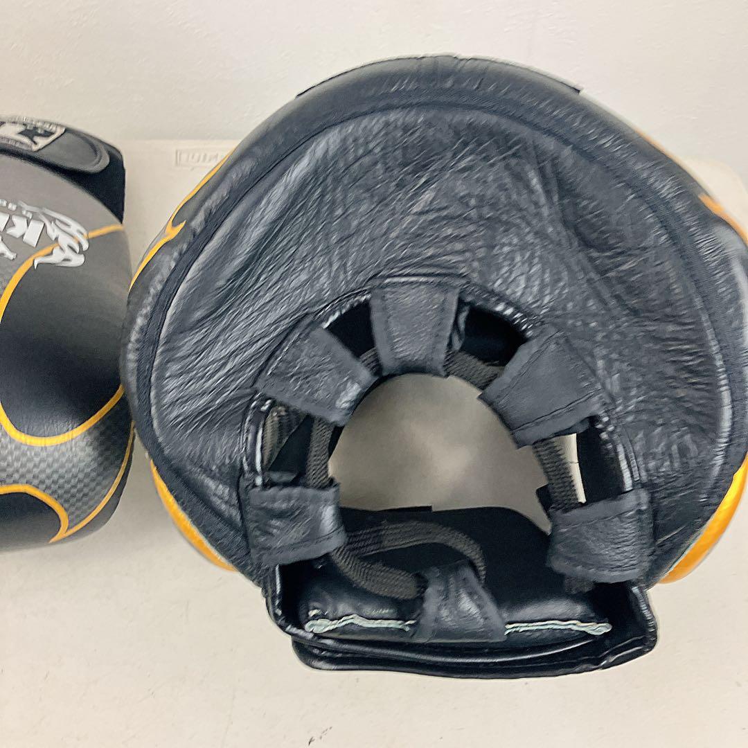 美品　王者ヘッドギア　トップキング キックボクシング　グローブ 14オンス L