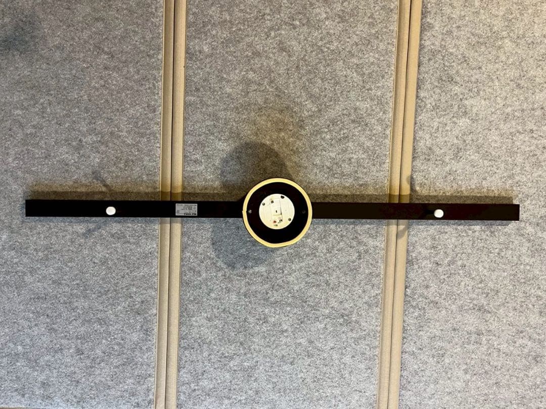 無印良品MUJIのダクトレール、LEDスポットライト、電球セット①