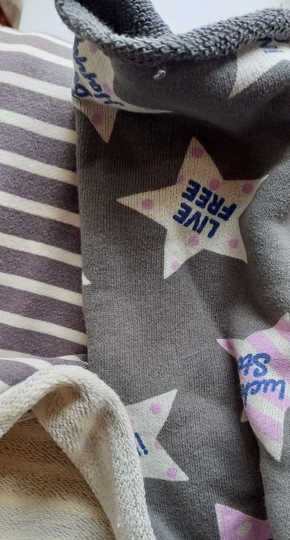 グレー系ボーダー　裏毛ニット