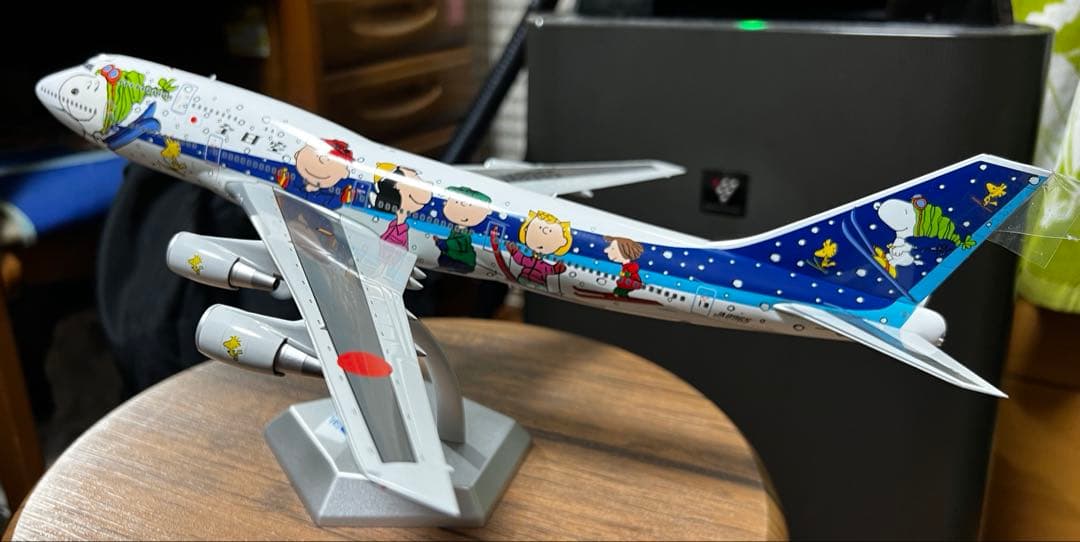 航空機・ヘリコプター SQ wings Boeing747-400 JA8965 1:200