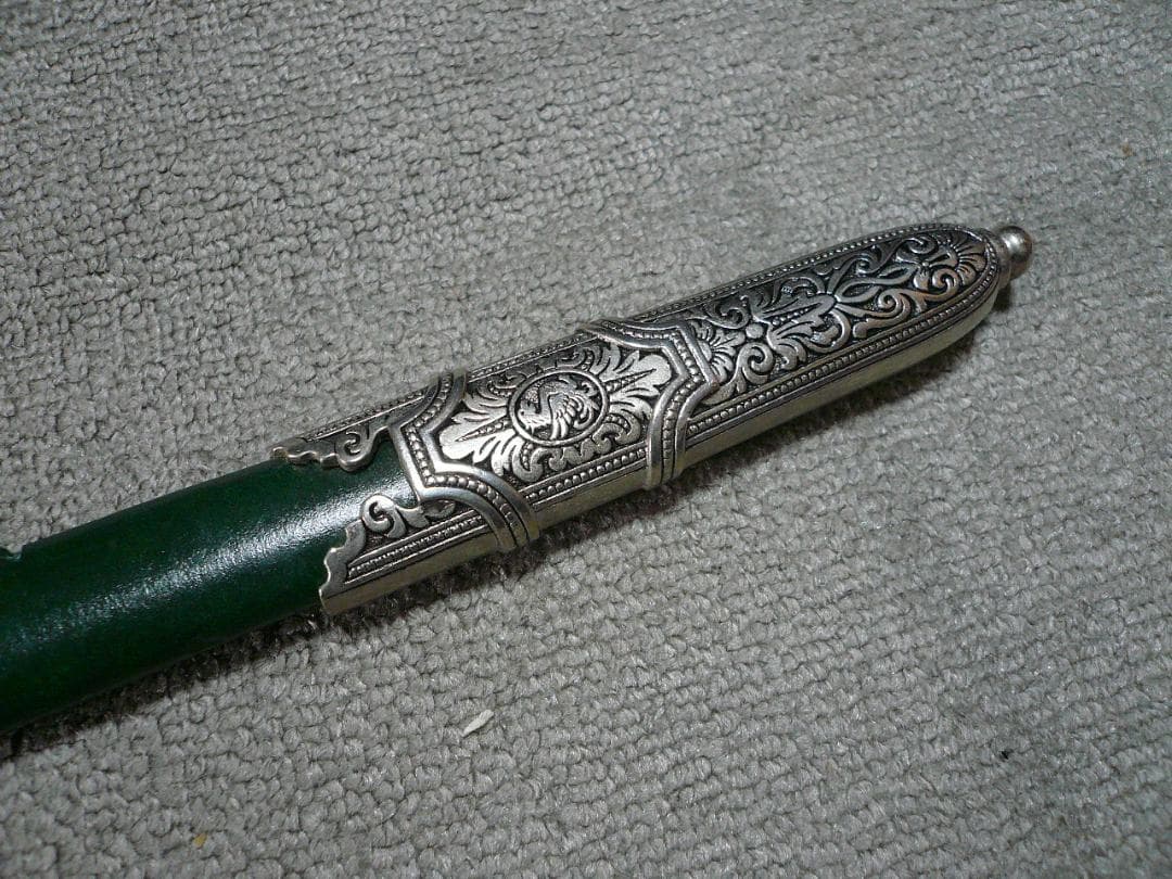 剣 ソード コレクション 金属 レプリカ 装飾 彫金 コスプレ 模造 インテリア