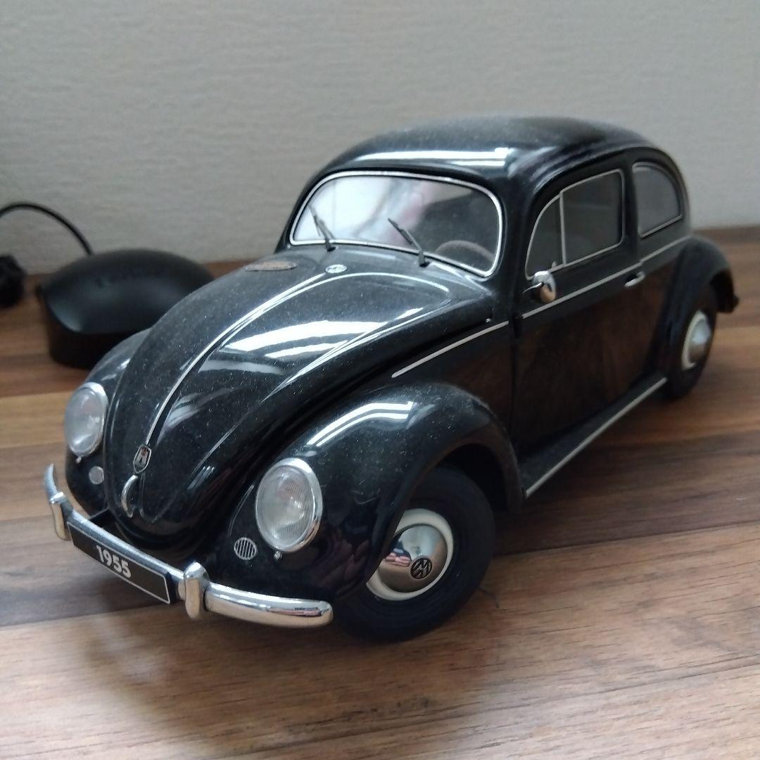 フォルクスワーゲン　ビートル　ミニカー　1/18
