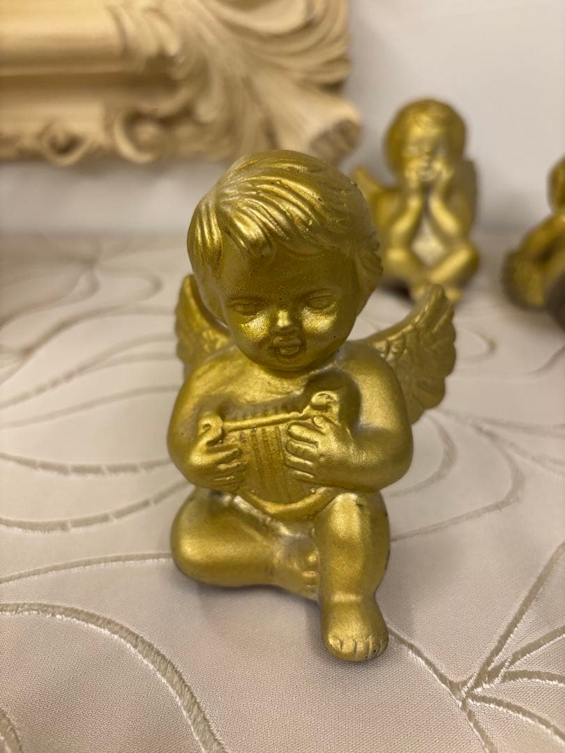 ゴールドの天使の置物 5体セット