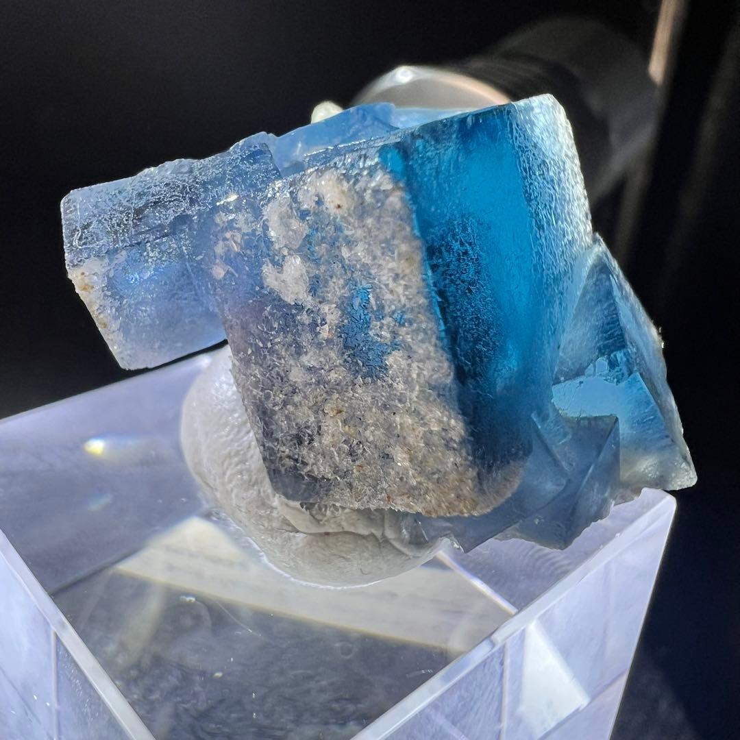 ヤオガンシャン　「縹色」に「藍色」ゾーニング