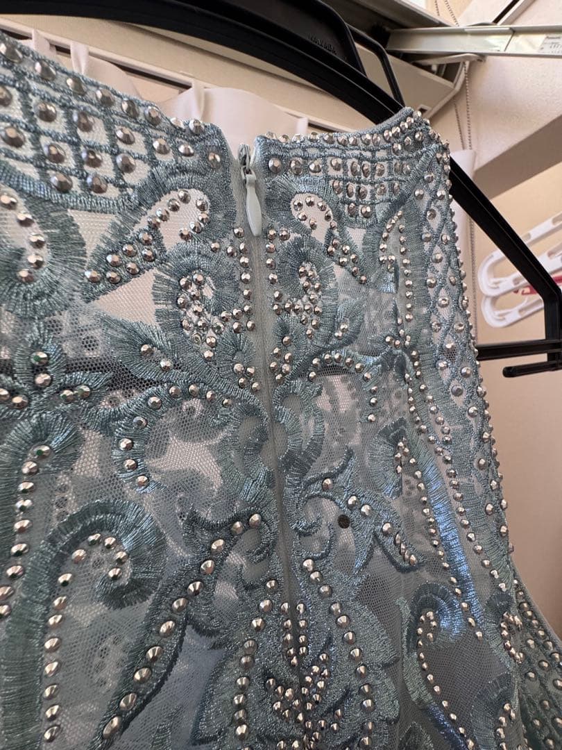 ロングドレス　水色/ビーズ、ストーン刺繍（キャバ/クラブ）