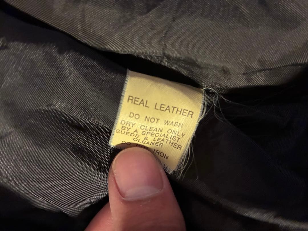 1/16まで値下げ中！ 短丈レザージャケット　黒　ブラック　レザーブルゾン