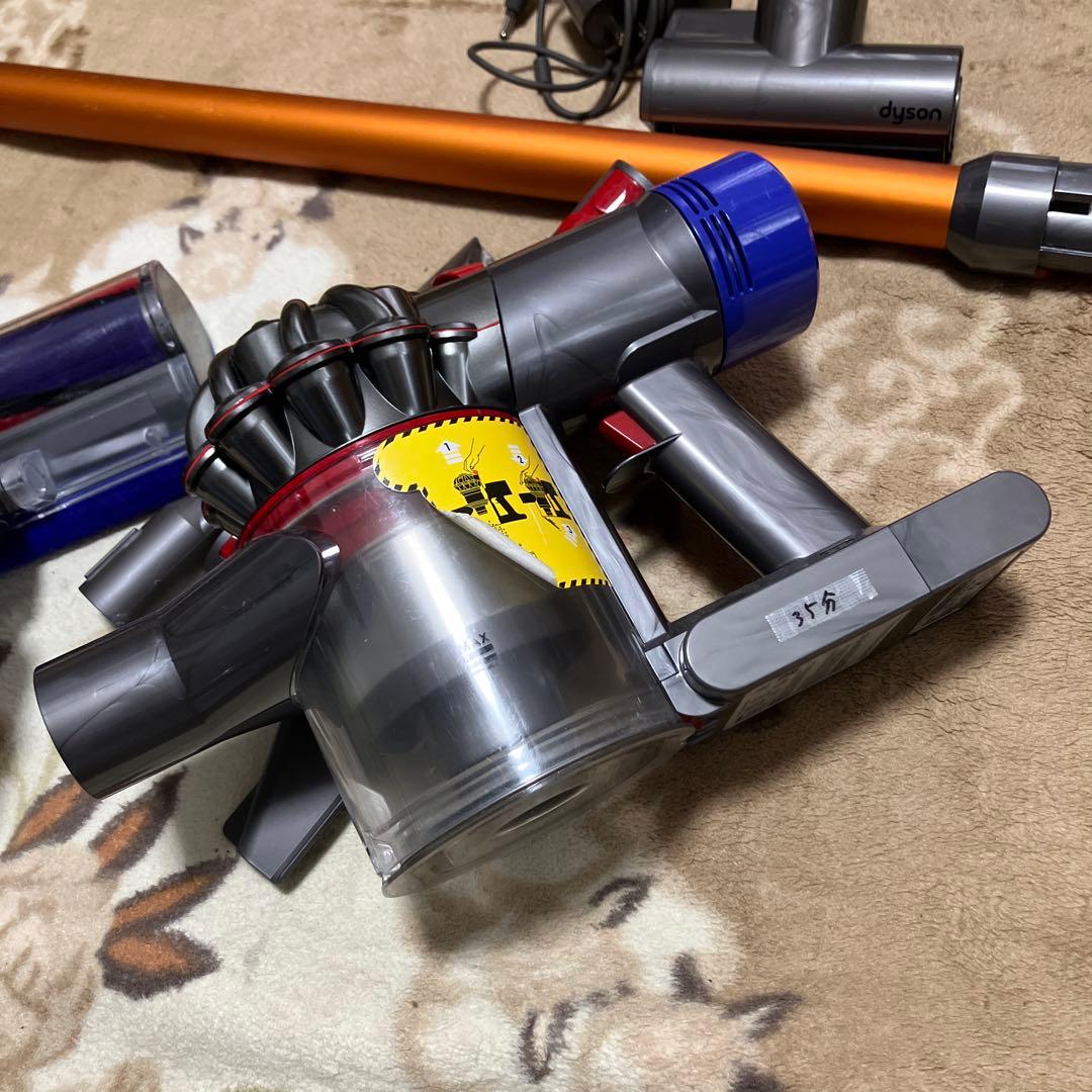 dyson ダイソン V8 fluffy 本体アンド付属品セット