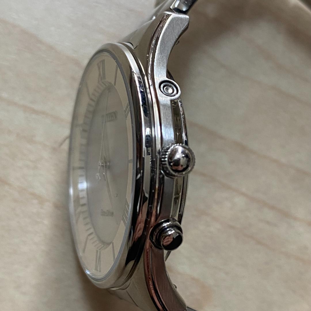 1度使用のみ　国内正規品　シチズン　腕時計　AS1060-54A　白　電波時計