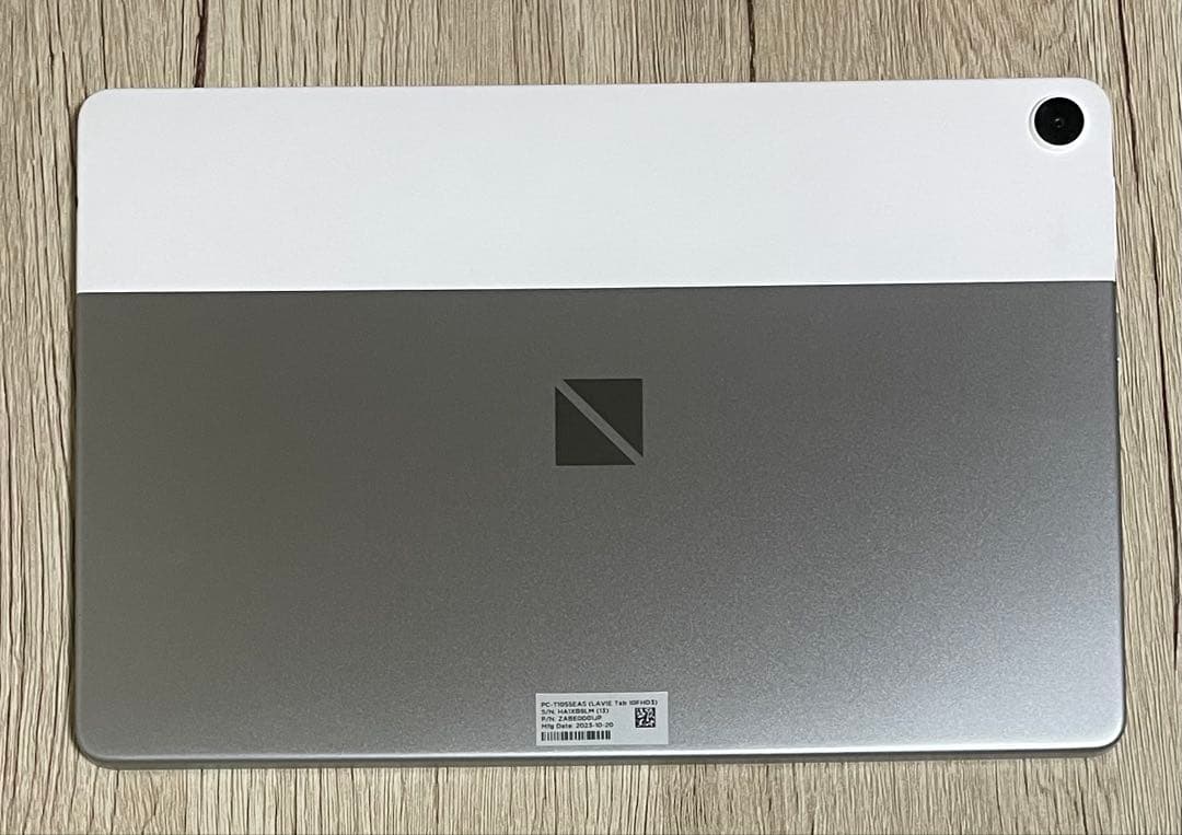 NEC LAVIE Tab T10d 本体 中古（タブレットカバー付き）