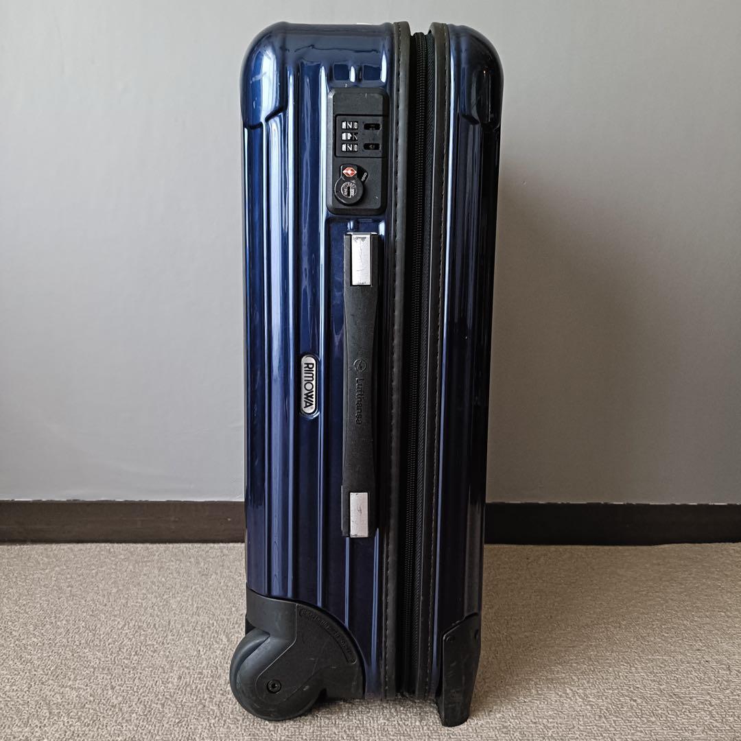 【希少】リモワ エッセンシャルライト ルフトハンザ キャビン グロッシーブルー