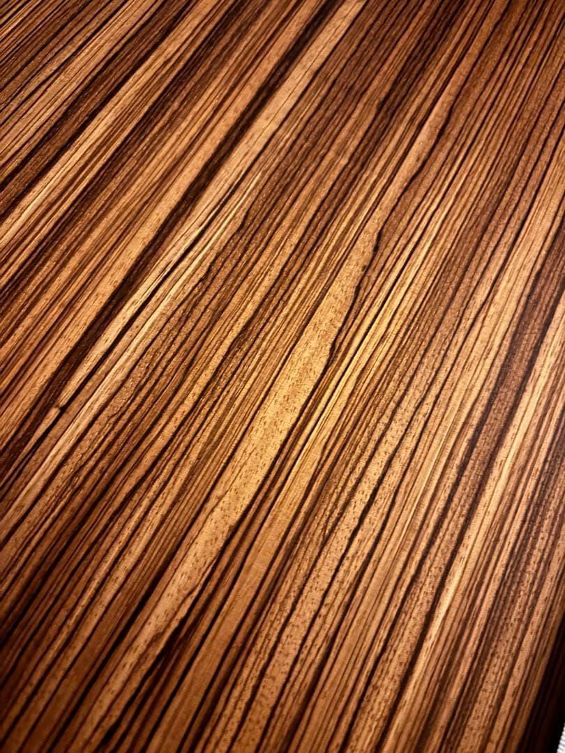 テレビボード　木目調