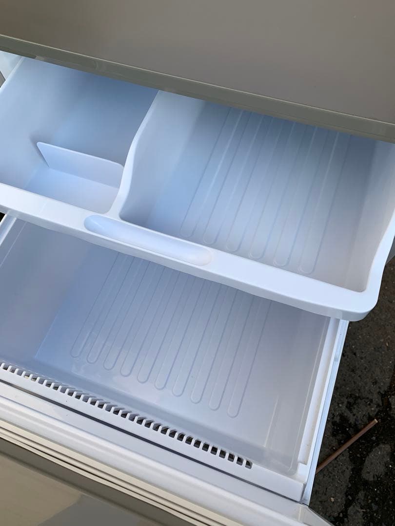 SHARPシャープ両開き2015年製SJ-WA35A-N