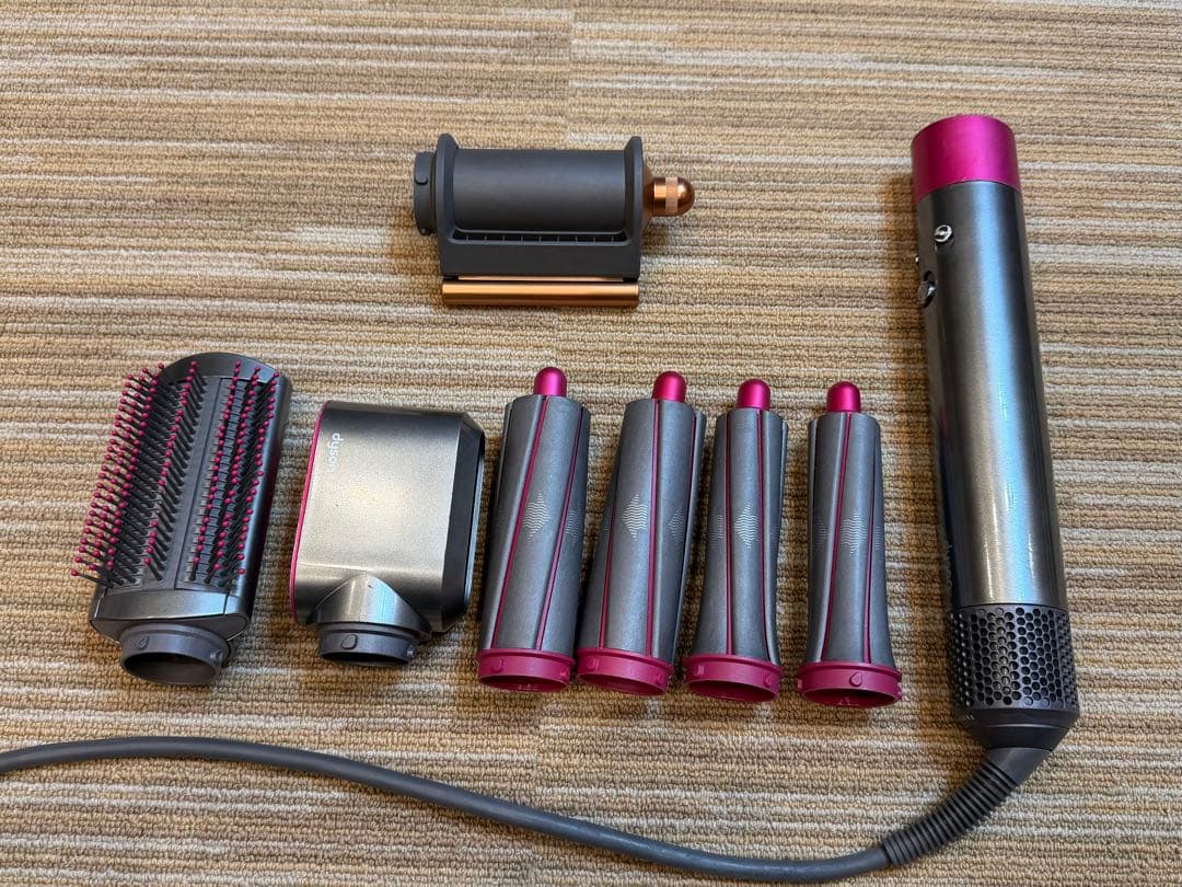 ダイソン HS01 ヘアスタイラー エアラップ ドライヤー&追加アタッチメント