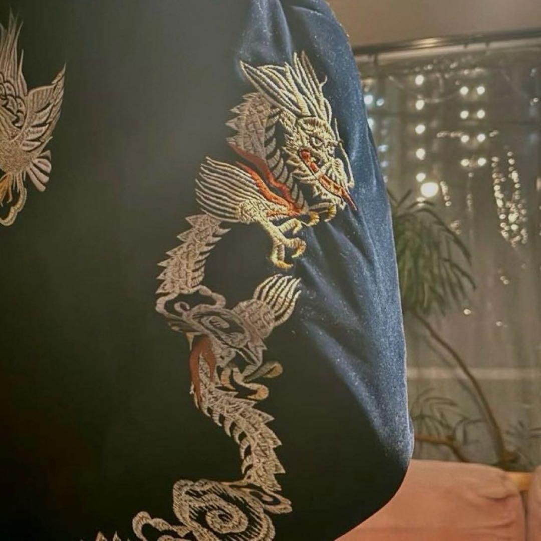 【中綿ブルゾン】刺繍ドラゴンと鷲のベルベットジャンパー　ネイビーLLサイズ