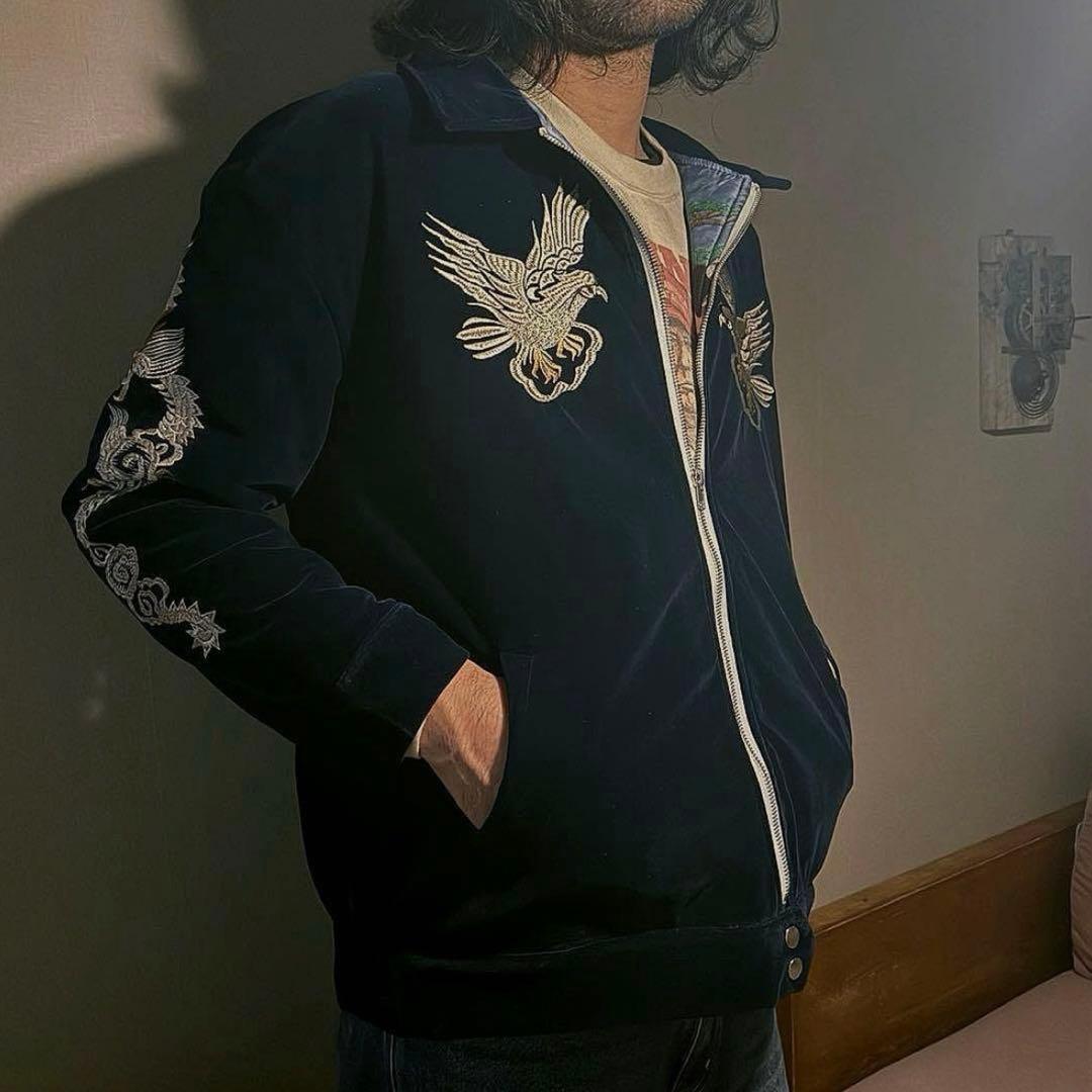 【中綿ブルゾン】刺繍ドラゴンと鷲のベルベットジャンパー　ネイビーLLサイズ