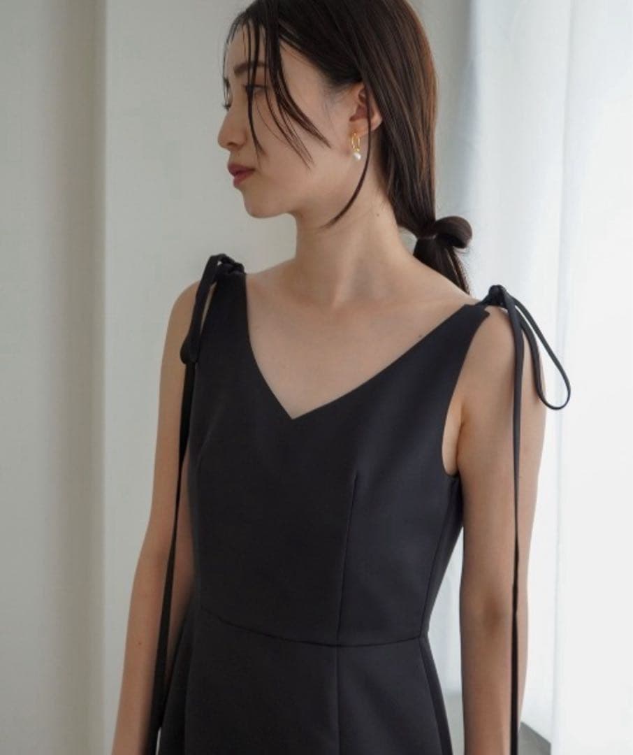 kaene サテンリボンドレス ブラックドレス 二次会ドレス