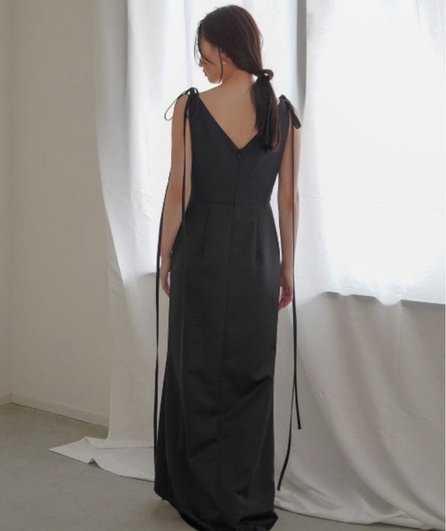 kaene サテンリボンドレス ブラックドレス 二次会ドレス