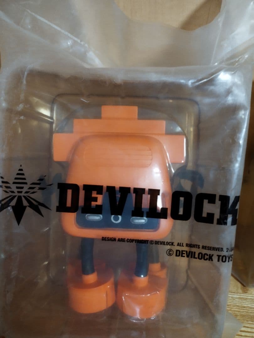 匿名配送無料　未開封品　DEVILLOCK PALMBOY オレンジ　グリーン