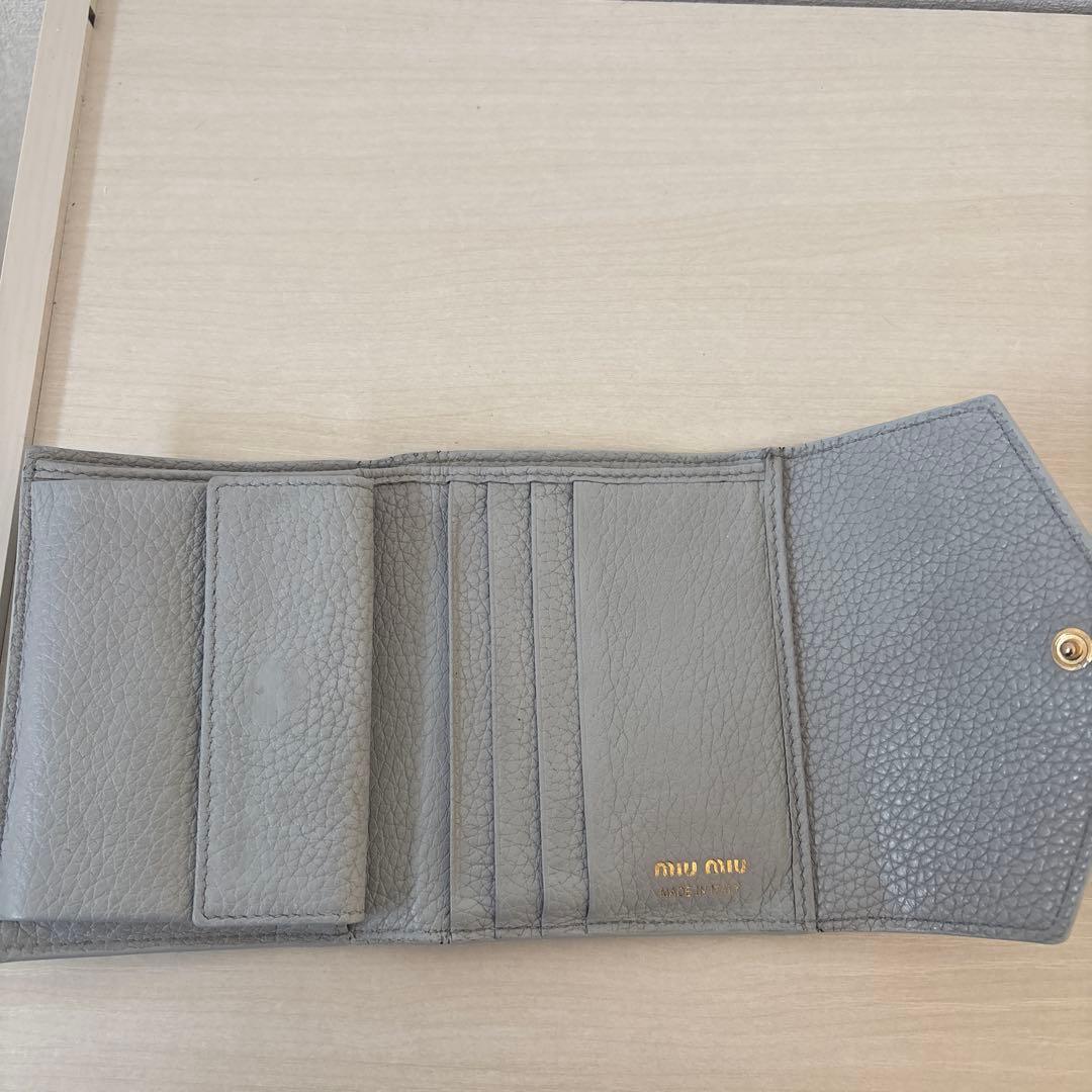 MIUMIU 三つ折り財布　ブルー